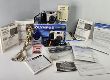 Fotocamera digitale Olympus C-2020Z con scatola, manuali, accessori e batterie originali