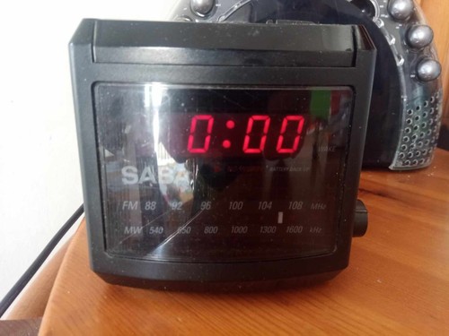 Radio sveglia vintage - , saba