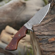 Coltello da caccia damascato