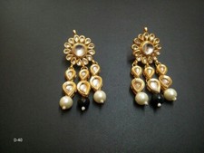 Bollywood attrice placcata oro