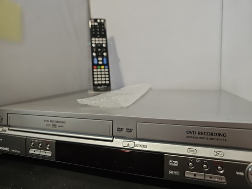 Panasonic dmr es30v vhs dvd - panasonic, dmr-es30v