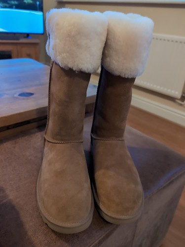Stivali ugg suhenny alti - ugg,