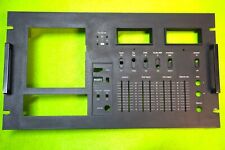 FRONT COVER - Face avant -