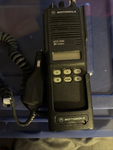 Radio motorola mts2000 - radio, uhf