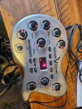 behringer bass v amp basso chitarra processore multieffetto con alimentatore