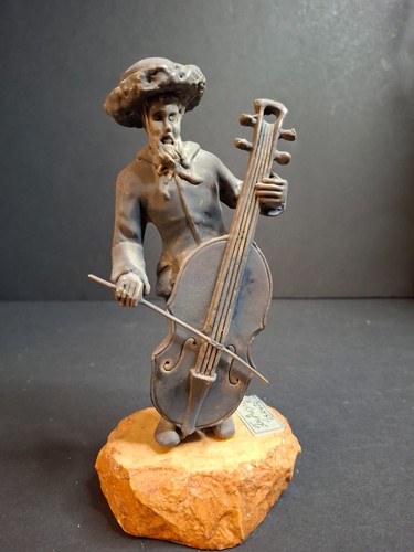 Scultura musicista