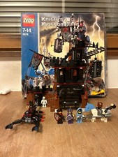 LEGO CASTLE 8876: Grotta della Prigione dello Scorpione Completo al 100%