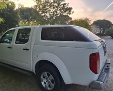 Hard Top con vetri copertura cassone Nissan Navara