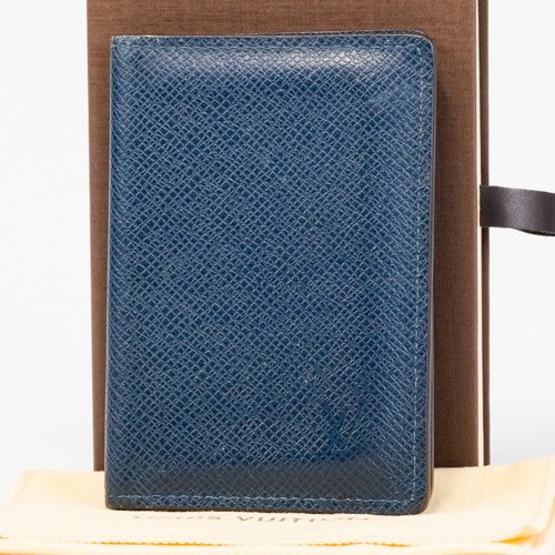 Louis vuitton taiga - taiga, pocket