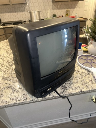 Symphonic vcr combo - symphonic, 13"