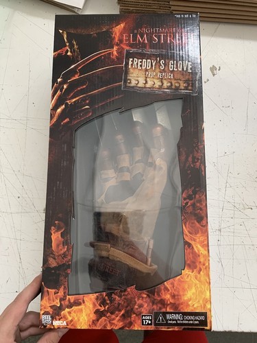 Neca nightmare elm street - neca, on