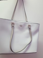 BORSA A SPALLA GUESS 