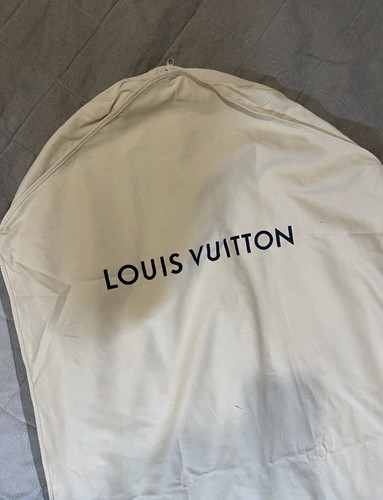 Louis vuitton garment - vuitton, dust
