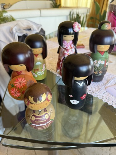 Bambola giapponese kokeshi - bambola,
