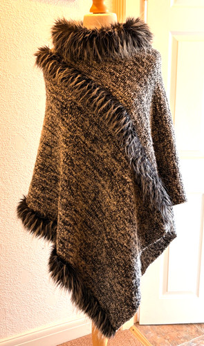 Poncho mantello scialle
