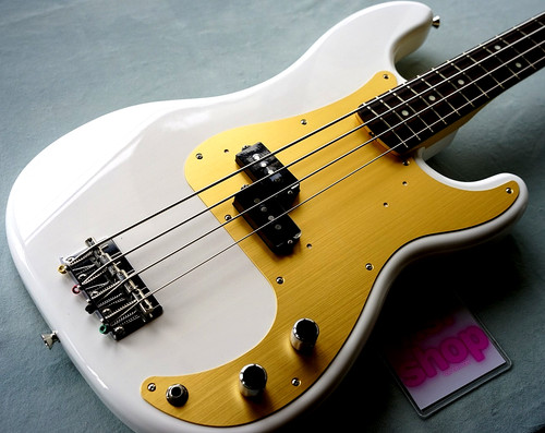 Fender made japan - fender, in