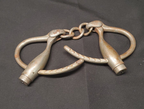 Antica manette collo bottiglia