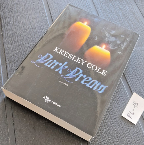 Libro kresley cole - kresley, dark