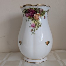 Royal Albert Old Country Roses