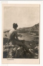 Taormina, Sicilia, nudo