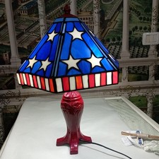 Lampada Da Tavolo.Stile