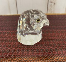 Aquila ritirata in cristallo