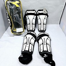 Coppia parastinchi calcio