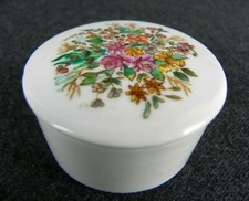 Antico piccolo portapillole in