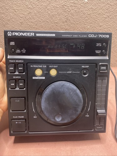 Pioneer cdj 700s professional - pioneer, cdj-700s