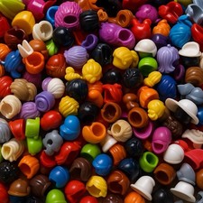 Lotto 50 pezzi di ricambio copricapo minifigure LEGO cappelli caschi pezzi di capelli pezzi sfusi
