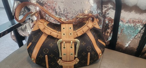 Louis vuitton leonor - louis, limited