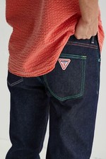 Jeans nuovi con etichette