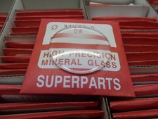 vetro minerale ottico curvo