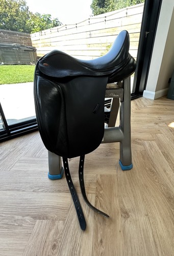 Sella dressage kent - da,