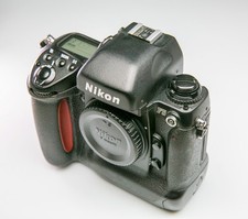 Nikon 5 - f,