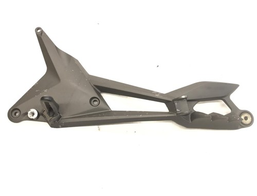 Platine avant gauche - , cagiva