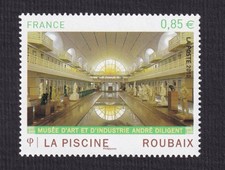 France-2010-La Piscine