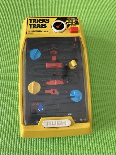 Tricky traps tomy - tricky,