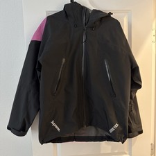 Giacca FW22 Supreme Gonz