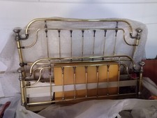 Struttura letto matrimoniale