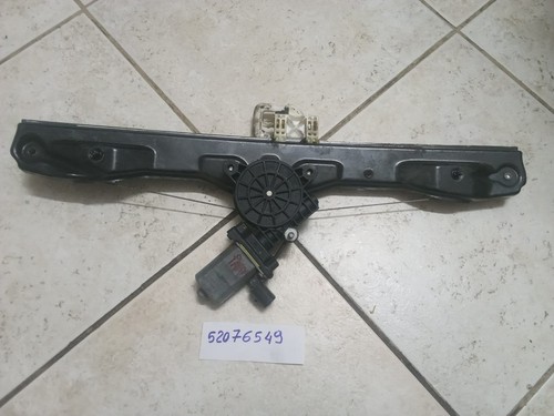 Front right window regulator - front,