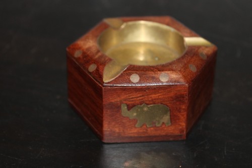 Posacenere esagonale legno - posacenere,
