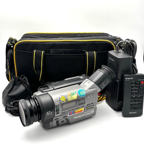 Sony ccd tr3300e camcorder - ,