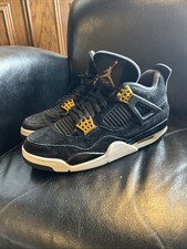 Jordan 4 Royalty