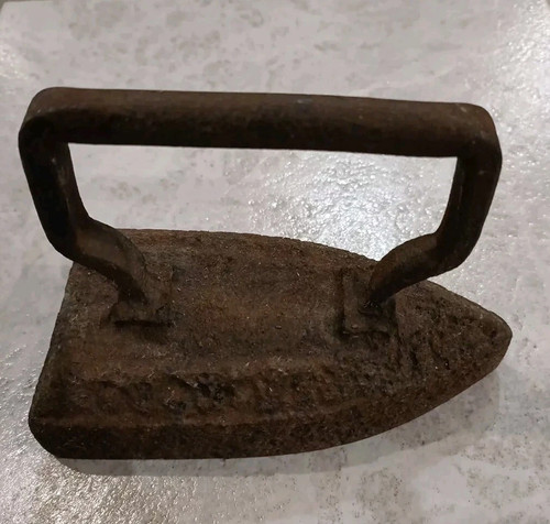 Ferro stiro antico ghisa - in,