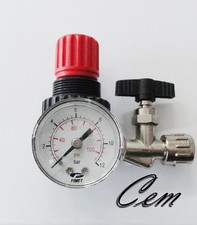 Riduttore di pressione attacco 1/4" (x compressore) uscita a spillo in ottone