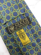 Cravatta Gucci Navy modello anello in seta come nuova senza scatola originale...