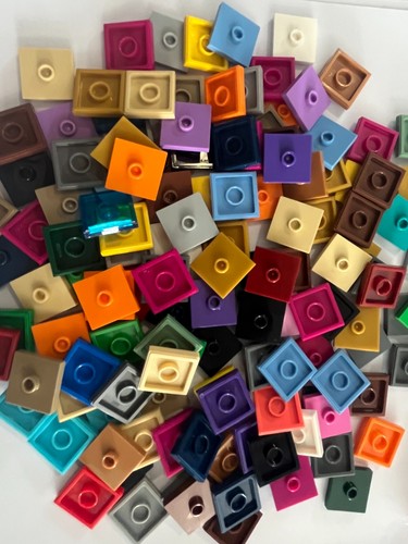 Piastra lego 2x2 - con, borchia