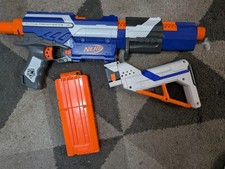 Nerf Alpha Trooper CS-12 Blaster per freccette, clip e blaster per ritorsioni