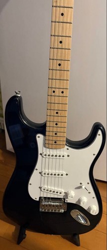 Chitarra elettrica squier - squier, by
